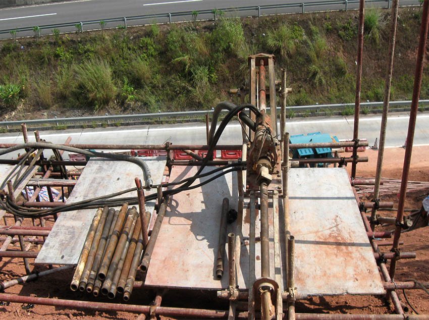 白玉地基好坏直接影响建筑稳定性，如何选择专业的地基注浆加固公司？ 